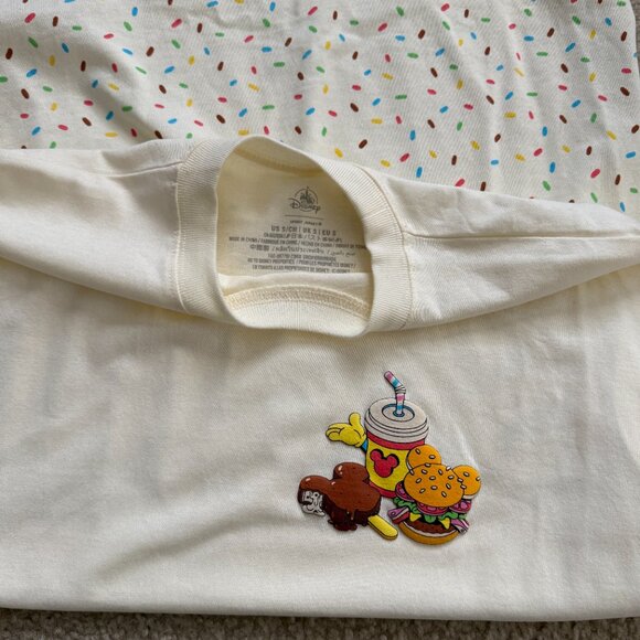 Disneyland Spirit Jersey - Picture 5 of 6